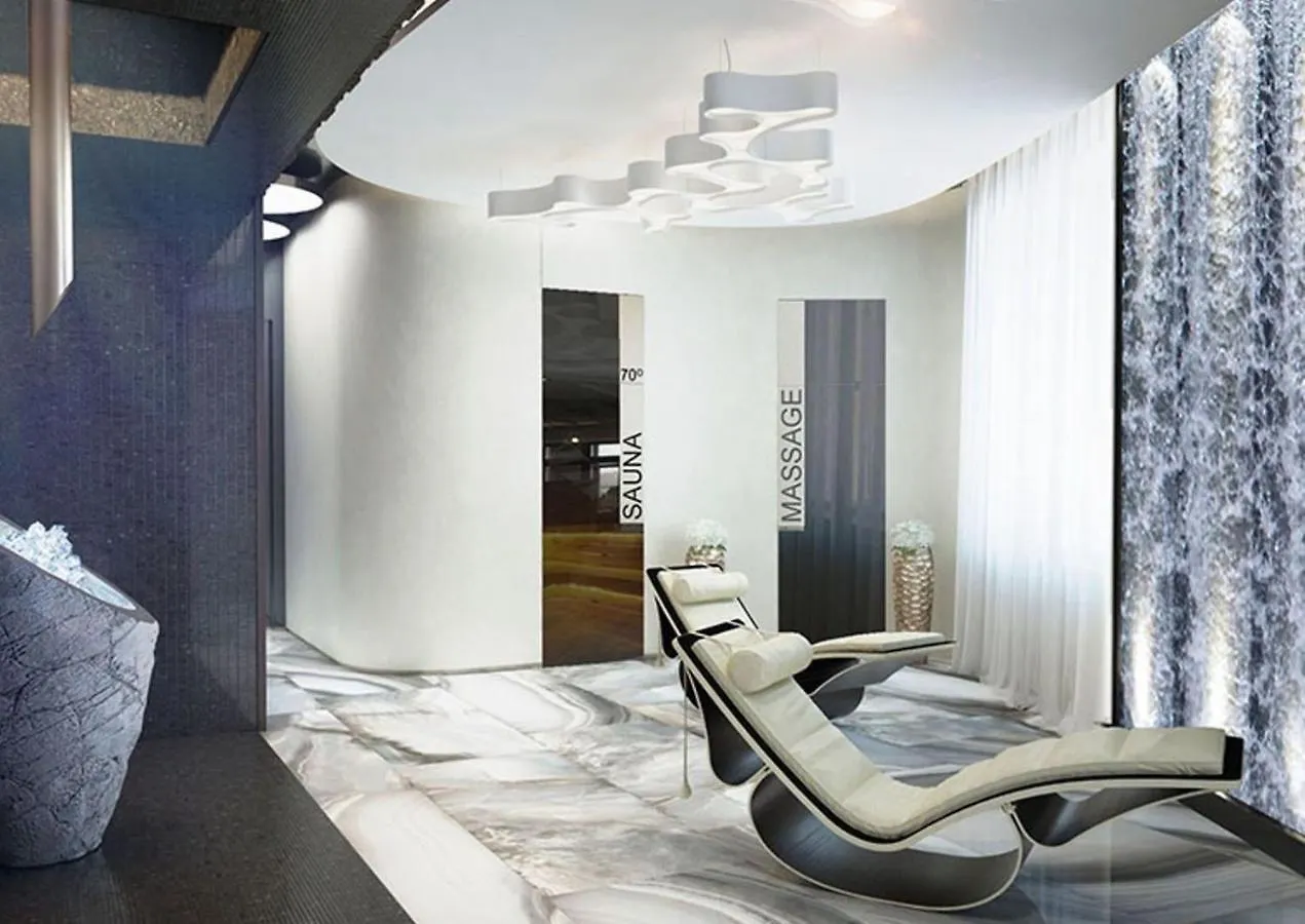 Royal Tower Luxurious Smart Residence Kiew